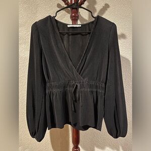 Abercrombie & Fitch Black Long Sleeve Tie Front Blouse: size S